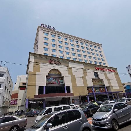 Classic Hotel Muar Esterno foto