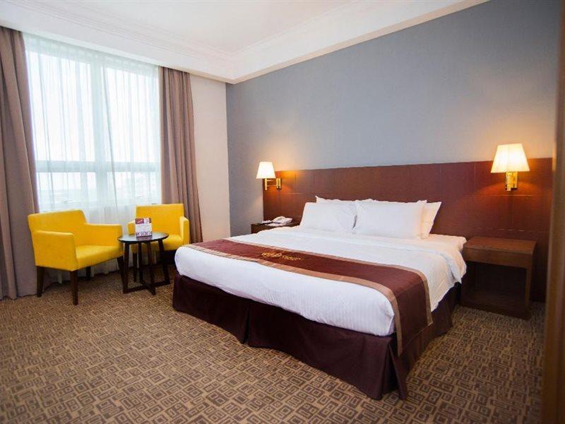 Classic Hotel Muar Esterno foto