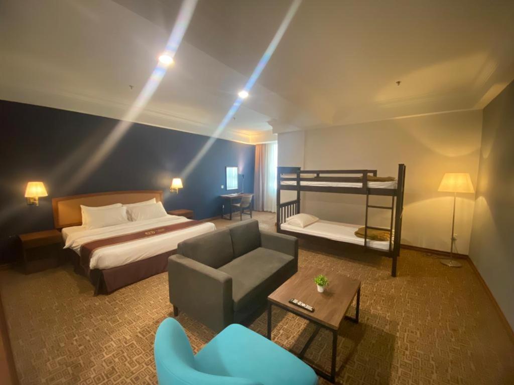 Classic Hotel Muar Esterno foto