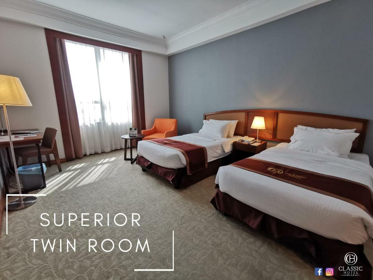 Classic Hotel Muar Esterno foto