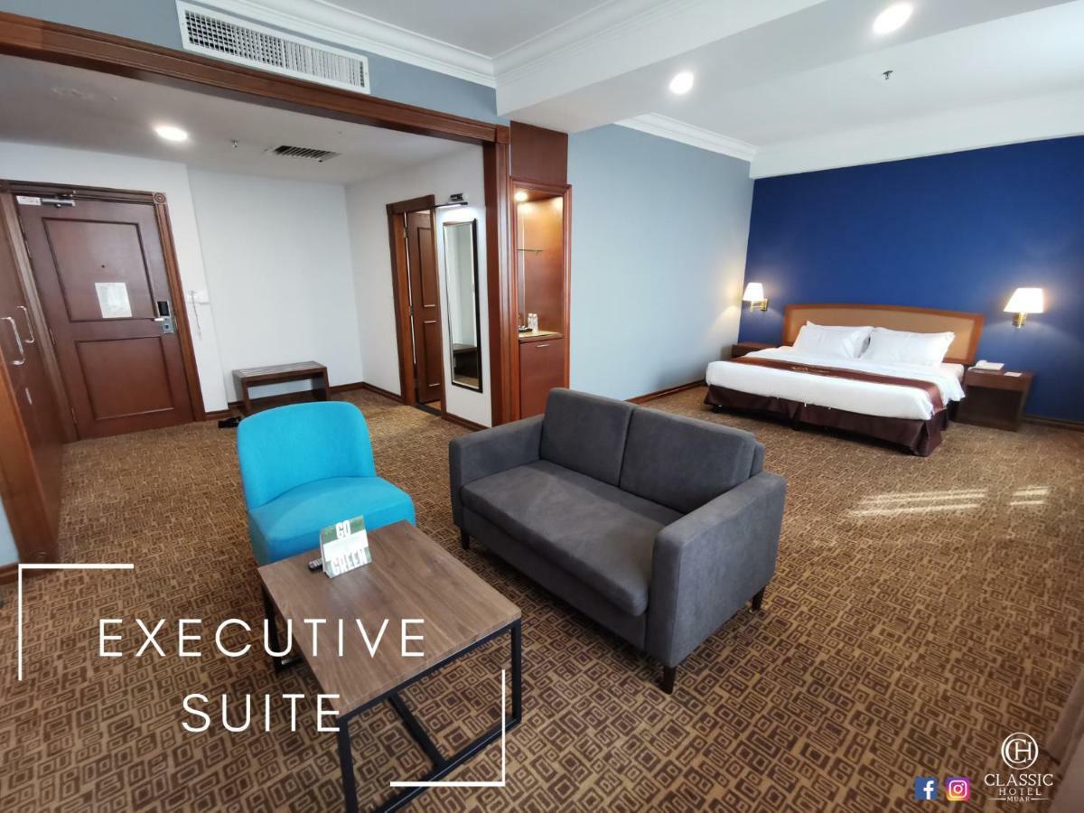 Classic Hotel Muar Esterno foto